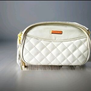 JOY & IMAN Genuine Leather Diamond Quilted Shoulder Bag & 2 strap types